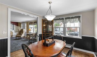 1 Leahy St, East Providence, RI 02916
