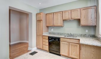 806 S CLINTON St, Baltimore, MD 21224