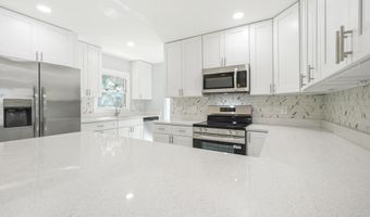 11309 CHERRY HILL Rd, Beltsville, MD 20705
