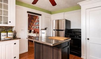 113 Beckwith St, Cranston, RI 02910