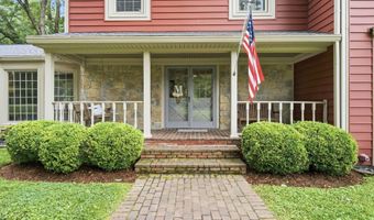 2400 Anchor Way, Anchorage, KY 40223