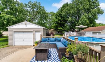 1086 Terrell Dr, Akron, OH 44313