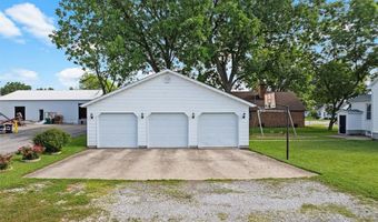 101 W Hendricks St, Albers, IL 62215