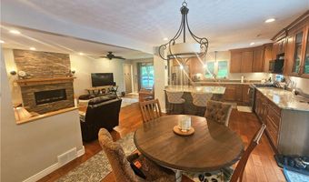 1595 Sackett Hills Dr, Akron, OH 44313