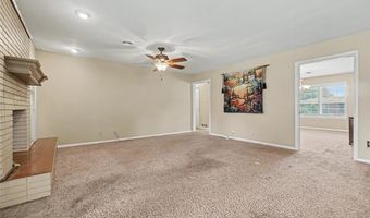 345 Lakeside Dr, Altus, OK 73521