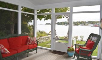 2 Harbor View Ln, Belfast, ME 04974