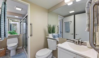 160 Keonekai Rd 7-101, Kihei, HI 96753