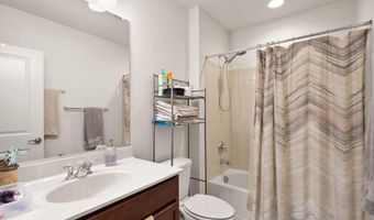 41699 BROOKEBOUROUGH Ct, Aldie, VA 20105