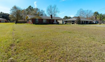 211 Perry Dr, Abbeville, LA 70510