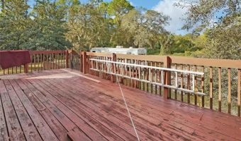 55315 5TH St, Astor, FL 32102