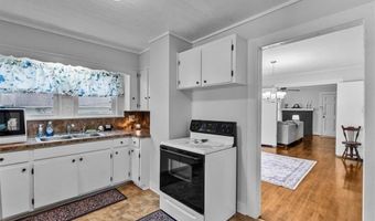 207 Liberty St, Asheboro, NC 27203
