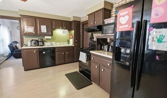104 S Main St, Auburn, ME 04210