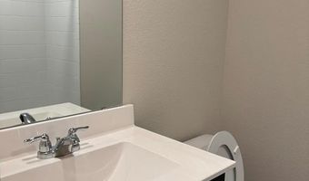 608 Breckenridge Park Dr, Alvarado, TX 76009