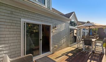 5 Sea Knoll Ct, Bourne, MA 02532
