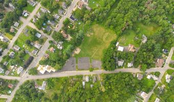 314 Sanders St, Athol, MA 01331