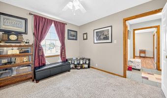13 Mulcahy Ln, Billerica, MA 01821