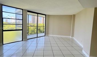 20400 W Country Club Dr 608, Aventura, FL 33180