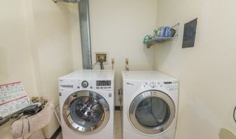 249 Robertson Way 249, Bayonne, NJ 07035