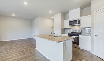 7072 Bexley Ct, Alexandria, LA 71303
