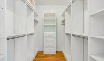 221 Wickford Ct 221, North Kingstown, RI 02852