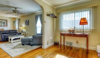 149 Hillside Ave, Harveys Lake, PA 18618