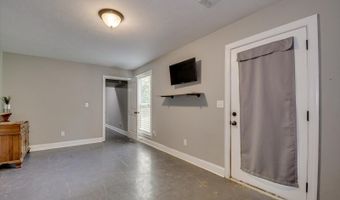 6494 Washington Rd, Appling, GA 30802