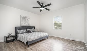 1017 Pegram St, Charlotte, NC 28205