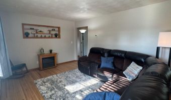 504 14th St NW, Austin, MN 55912