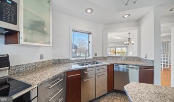 2106 CHESAPEAKE HARBOUR Dr 202, Annapolis, MD 21403