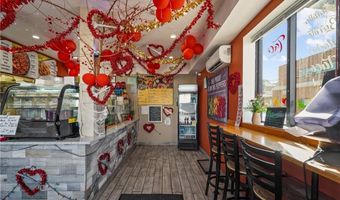 1007 Charles St, North Providence, RI 02904