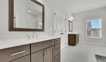 1070 Poppy Pte, Alpharetta, GA 30004