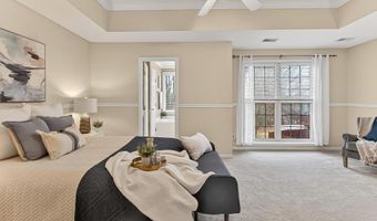 5432 SUMMER LEAF Ln, Alexandria, VA 22312