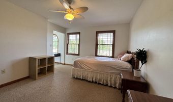 208 MONTCLAIR Ct, Hagerstown, MD 21742