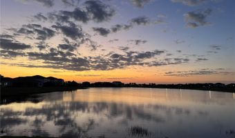 5379 EVERLONG Dr, Apollo Beach, FL 33572