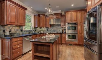 8785 Mica Crk, Ball Ground, GA 30107
