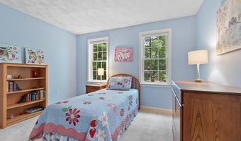 8 Whitney Ln, Boxborough, MA 01719
