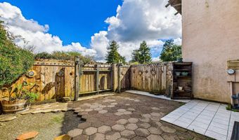 4545 Valley West Blvd, Arcata, CA 95521