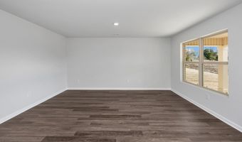 1271 EIDSON St, Athens, AL 35611
