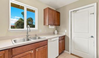 54 Waiapo St, Kihei, HI 96753
