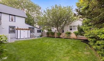 123 CORAL St, Beach Haven, NJ 08008