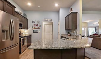 885 BARKLEY Dr, Alabaster, AL 35007