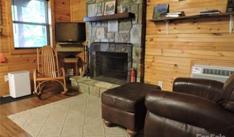 674 Johnson's River Bend Ln, Bakersville, NC 28705