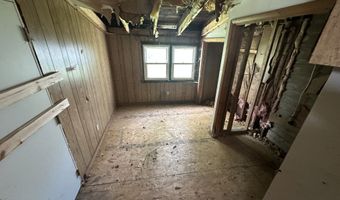 1739 E 18th St, Anderson, IN 46016