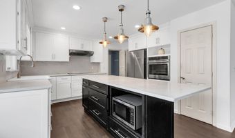 36 E Lincoln Ave, Atlantic Highlands, NJ 07716