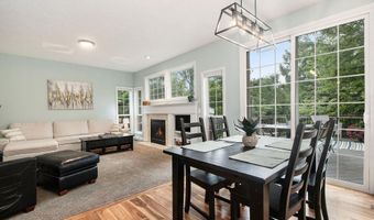 5404 Hartfield Ct SE, Ada, MI 49301
