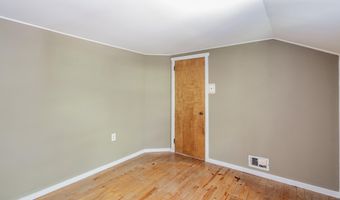 200 Burr Ext St, Barnegat, NJ 08005
