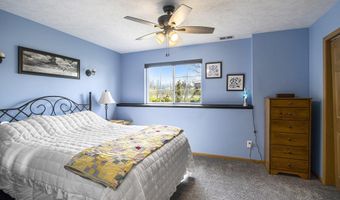 1077 Sun Valley Ln, Allegan, MI 49010