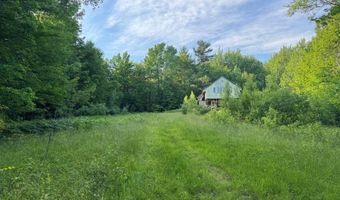 137 Vanishing Ln, Athens, ME 04912