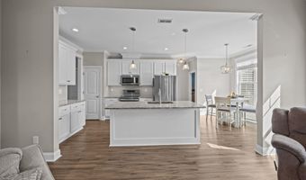 566 Hines Dr, Ayden, NC 28513
