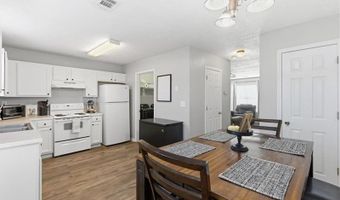 56 Princeton Glen Ct, Adairsville, GA 30103